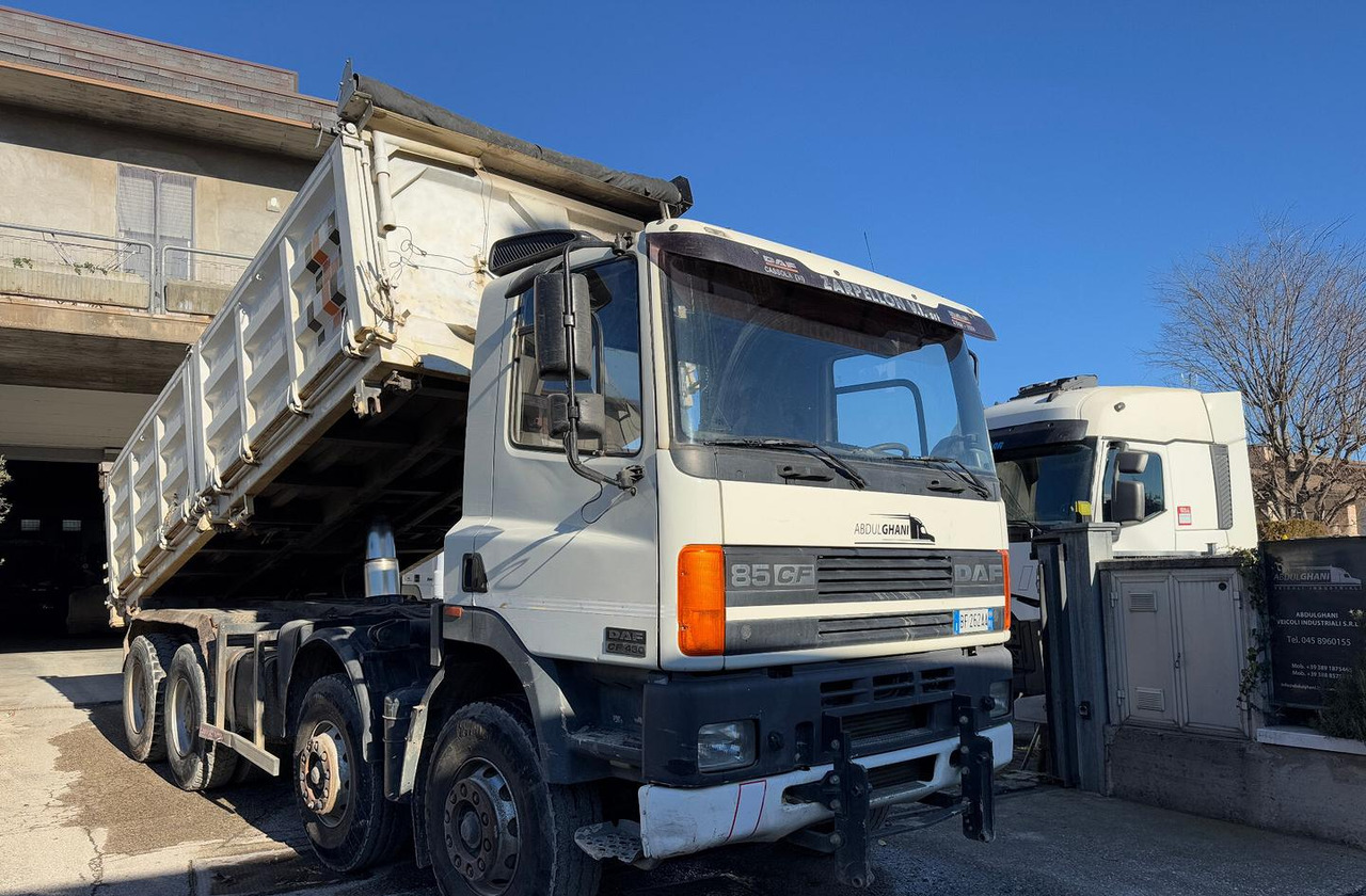 Ribaltabile DAF 85 CF 430 - anno 1999 - Tipper: picture 2 Ribaltabile DAF 85 CF 430 - anno 1999 - Tipper: picture 2