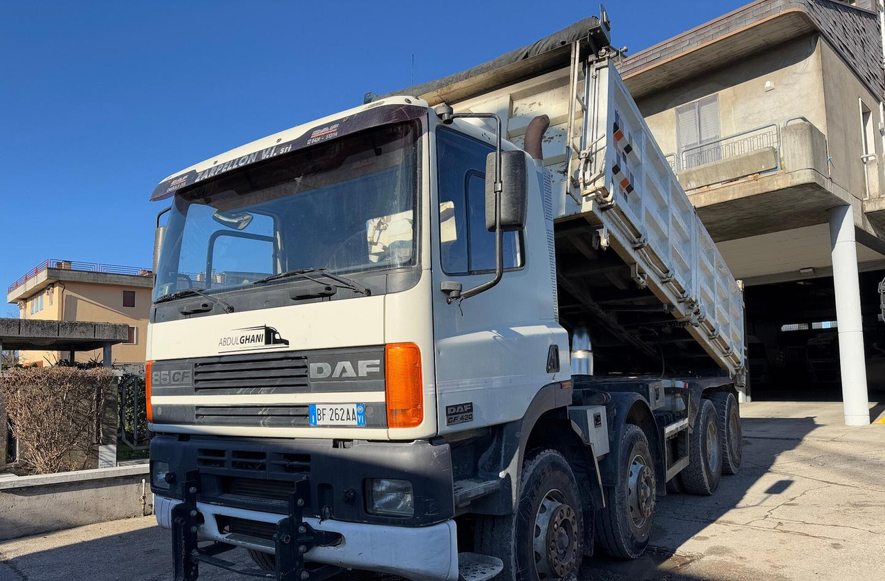 Ribaltabile DAF 85CF430 / anno 1999 - Tipper: picture 2 Ribaltabile DAF 85CF430 / anno 1999 - Tipper: picture 2