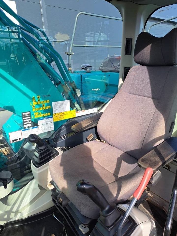 Crawler excavator Kobelco SK 210-10: picture 17
