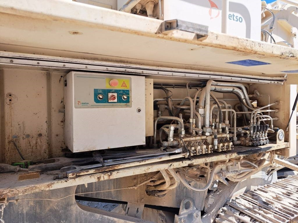 Mobile crusher Metso LT 1110M: picture 10