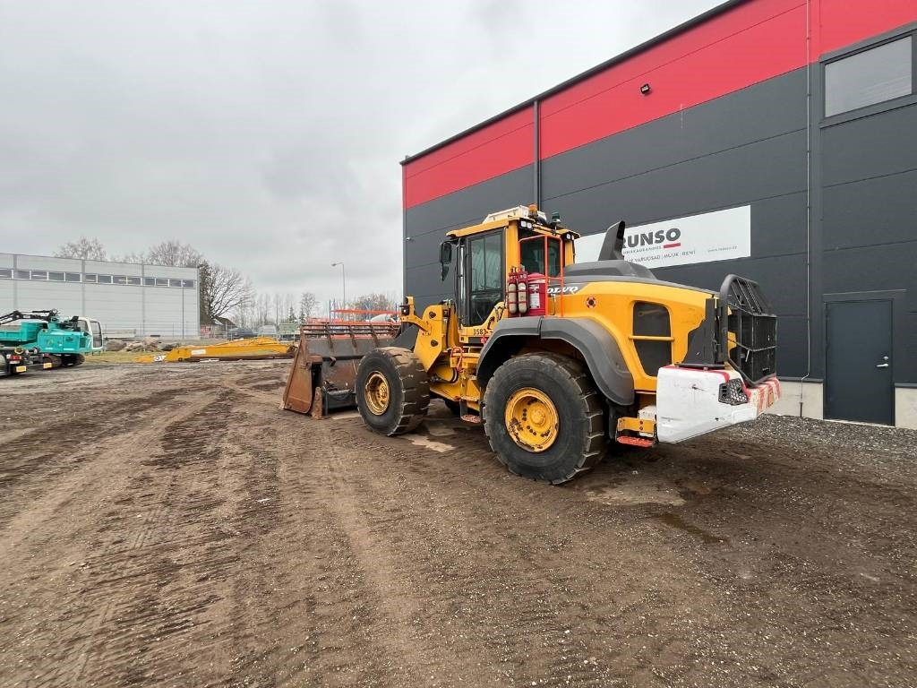 Volvo L 120 H - Wheel loader: picture 5 Volvo L 120 H - Wheel loader: picture 5