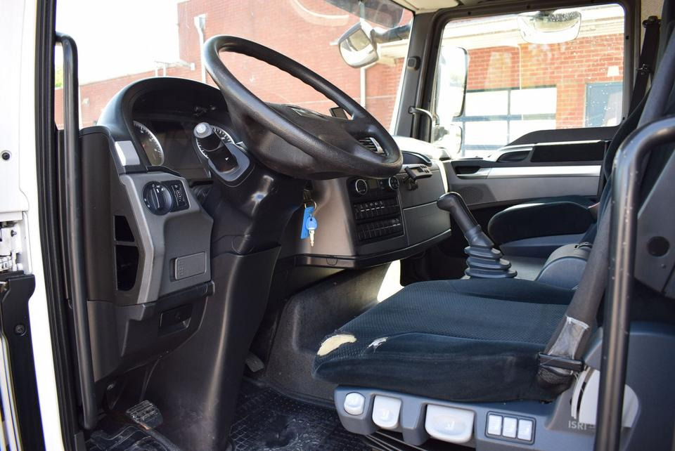 Box truck MAN TGL 8.180 Koffer 6,20mLBW 1000KG Klima: picture 14