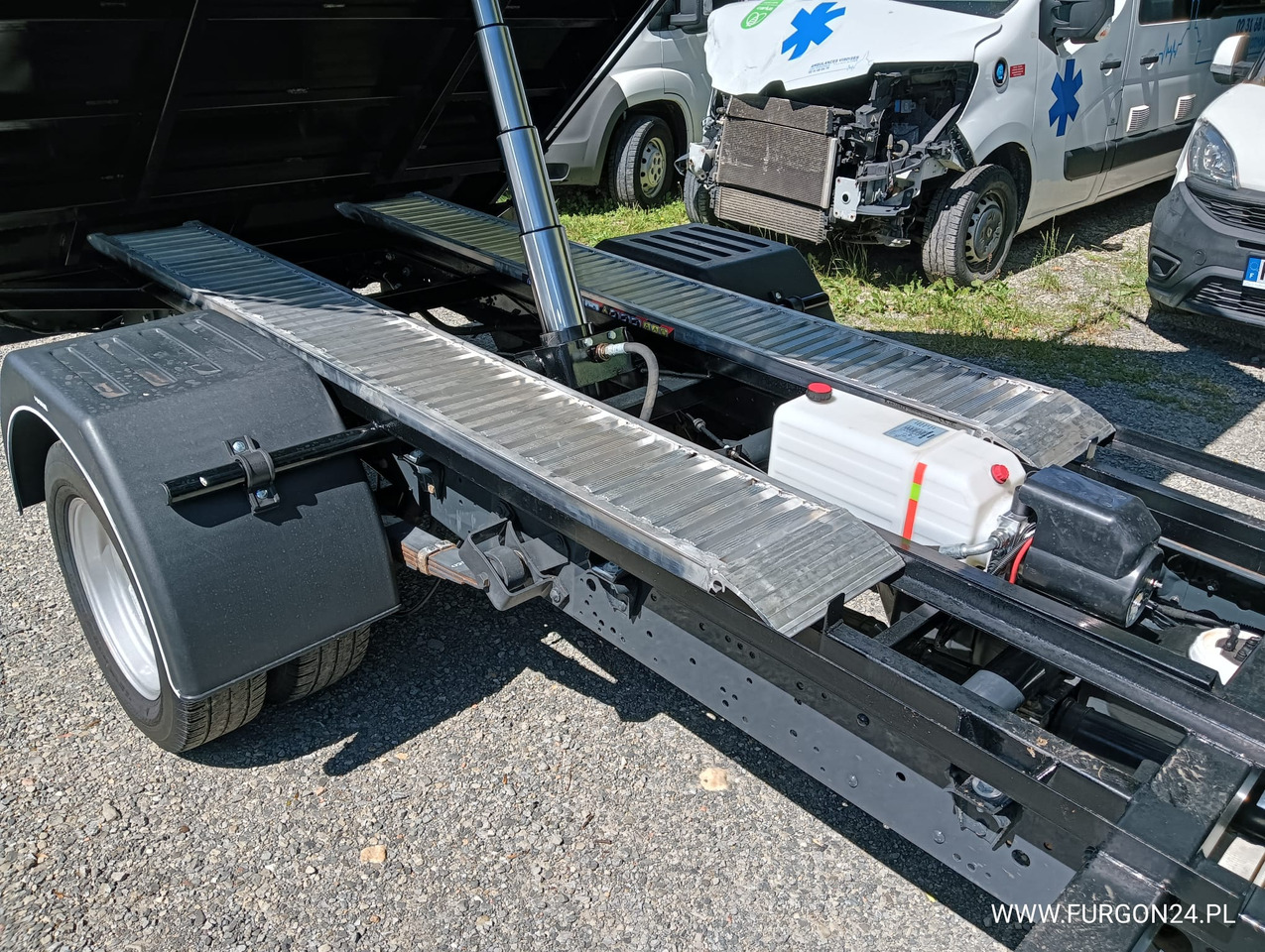 Tipper van IVECO DAILY 35C14 WYWROTKA KIPER Z NAJAZDAMI NR 841: picture 7