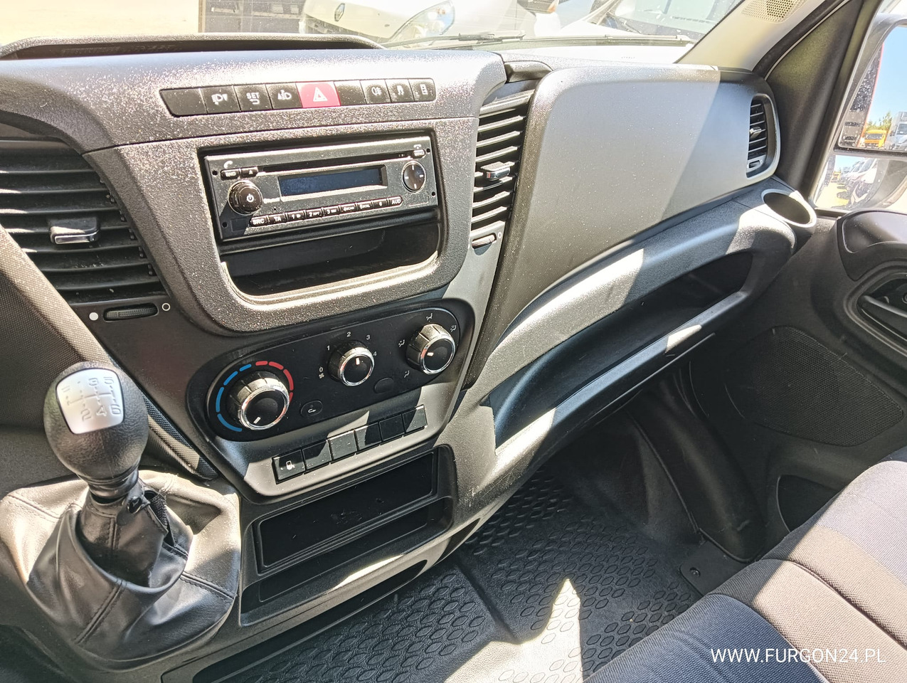 Tipper van IVECO DAILY 35C14 WYWROTKA KIPER Z NAJAZDAMI NR 841: picture 17