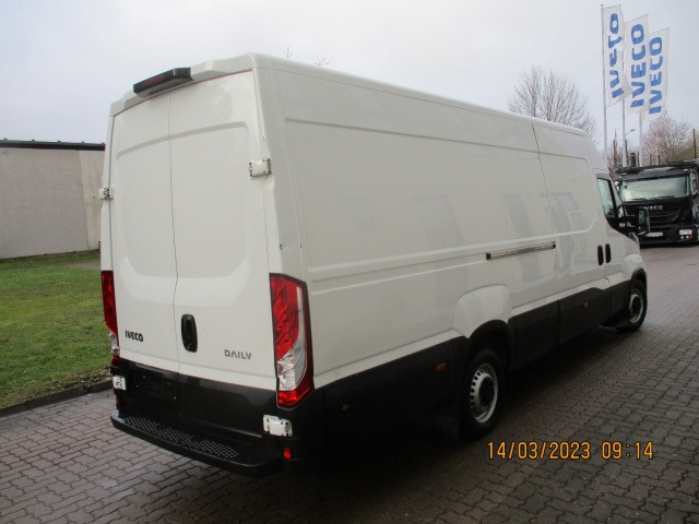 IVECO Daily 35S16V - Panel van: picture 3 IVECO Daily 35S16V - Panel van: picture 3