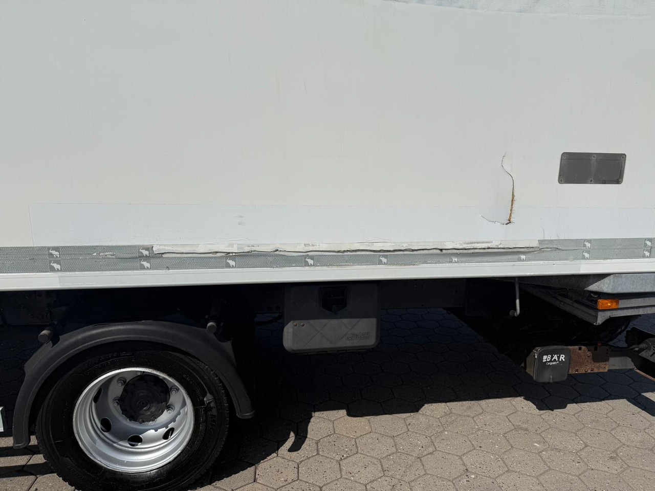 Refrigerator truck Volvo FL 240 Carrier Easy Cold+Hebebühne: picture 19