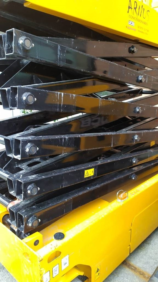 JCB S4550E - Scissor lift: picture 4 JCB S4550E - Scissor lift: picture 4