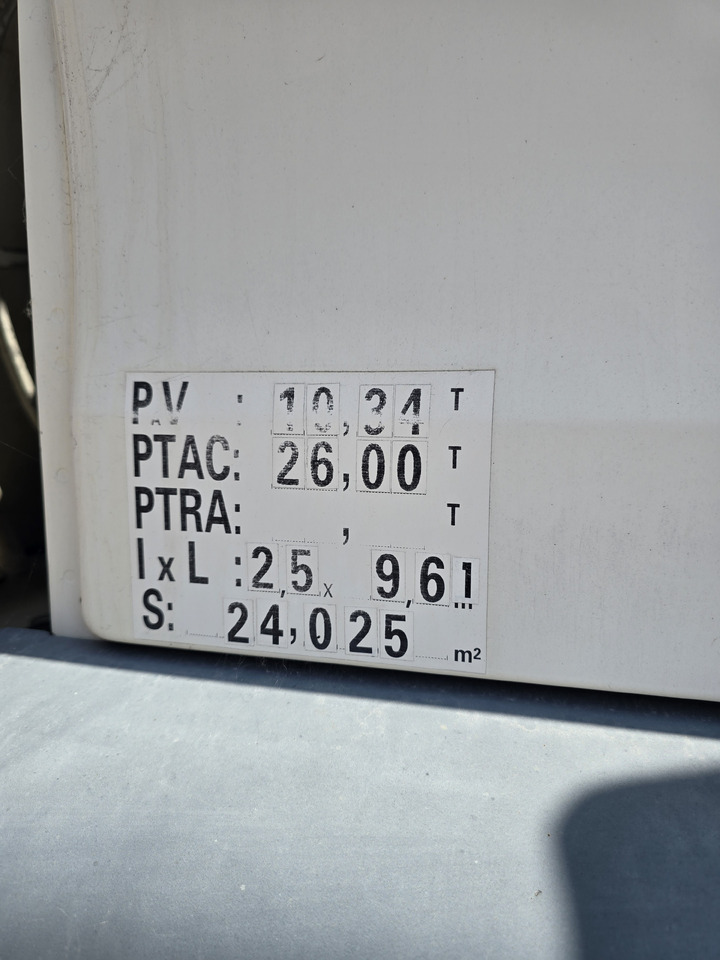 MAN TGA 26-320 - Tank truck: picture 2 MAN TGA 26-320 - Tank truck: picture 2