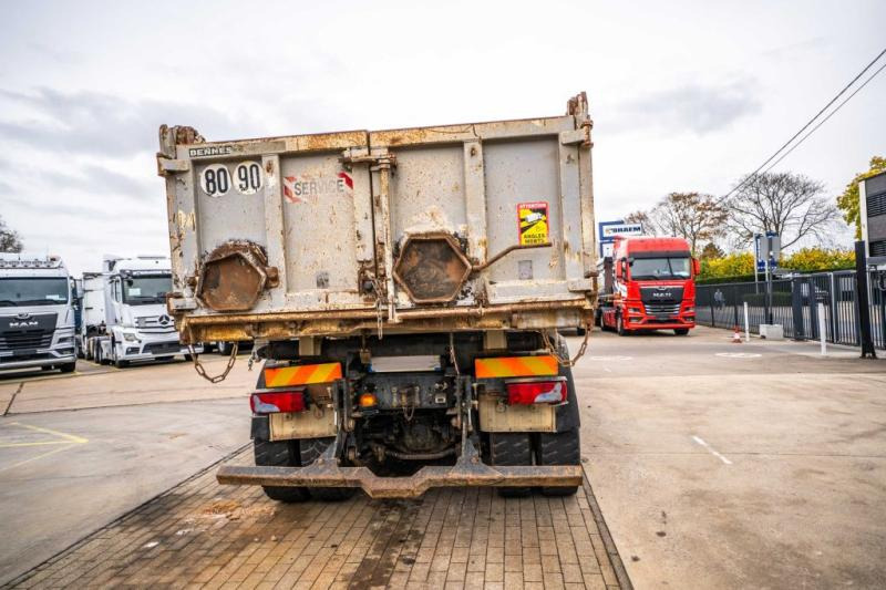 Tipper MAN TGS 35.360 BB: picture 9 Tipper MAN TGS 35.360 BB: picture 9