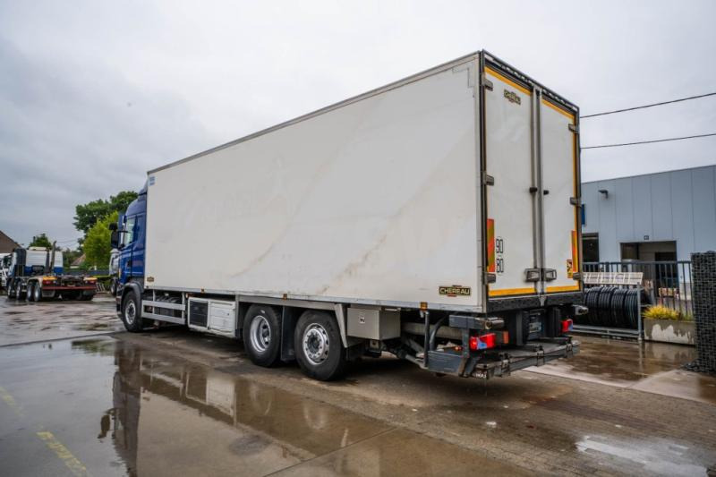 Scania R 410+CHEREAU+CARRIER 1150 MT+DHOLLANDIA 2.5T - Refrigerator truck: picture 5 Scania R 410+CHEREAU+CARRIER 1150 MT+DHOLLANDIA 2.5T - Refrigerator truck: picture 5