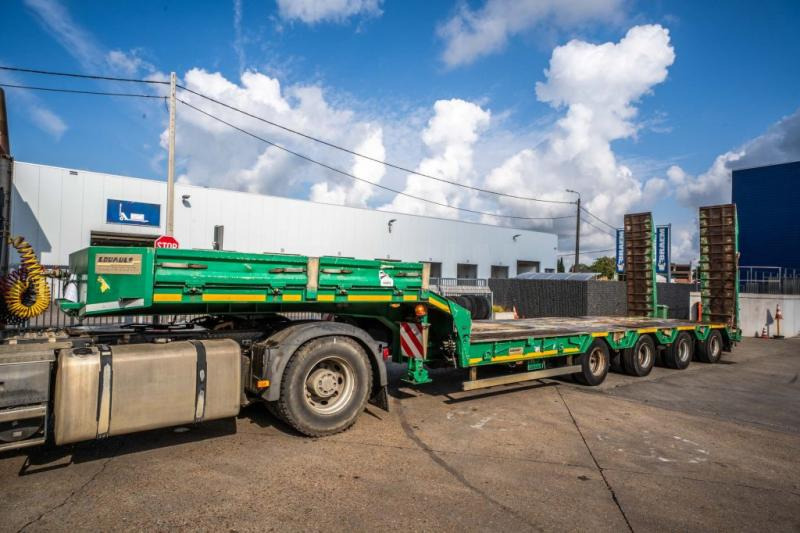 Louault RAMPE HYDRAULIQUE - Semi-trailer: picture 1 Louault RAMPE HYDRAULIQUE - Semi-trailer: picture 1