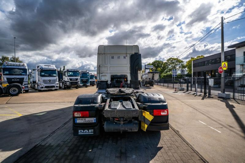 DAF XF 480 (50 T.)+ HYDRAULIQUE - Tractor unit: picture 4 DAF XF 480 (50 T.)+ HYDRAULIQUE - Tractor unit: picture 4