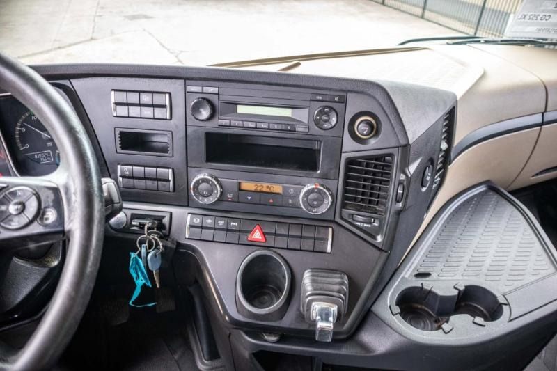 Tractor unit Mercedes ACTROS 1845 LS+E5: picture 6 Tractor unit Mercedes ACTROS 1845 LS+E5: picture 6