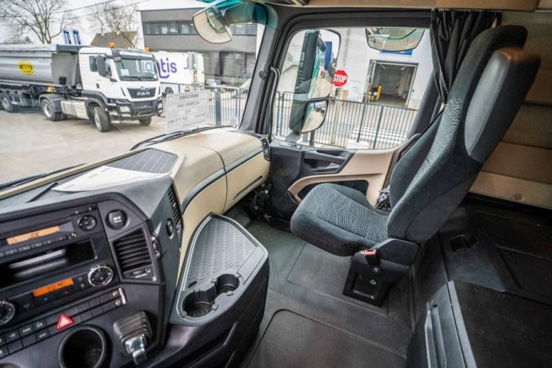 Tractor unit Mercedes ACTROS 1845 LS: picture 9 Tractor unit Mercedes ACTROS 1845 LS: picture 9