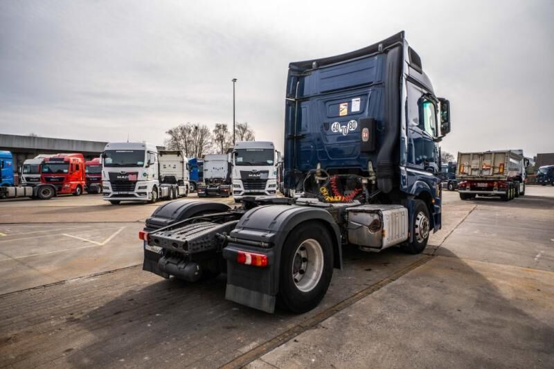 Mercedes ACTROS 1846 BLS +ADR - Tractor unit: picture 5 Mercedes ACTROS 1846 BLS +ADR - Tractor unit: picture 5