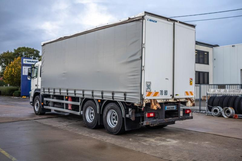 Volvo FM 330-6x2-E5+10 pneus/tires+intarder - Curtainsider truck: picture 4 Volvo FM 330-6x2-E5+10 pneus/tires+intarder - Curtainsider truck: picture 4