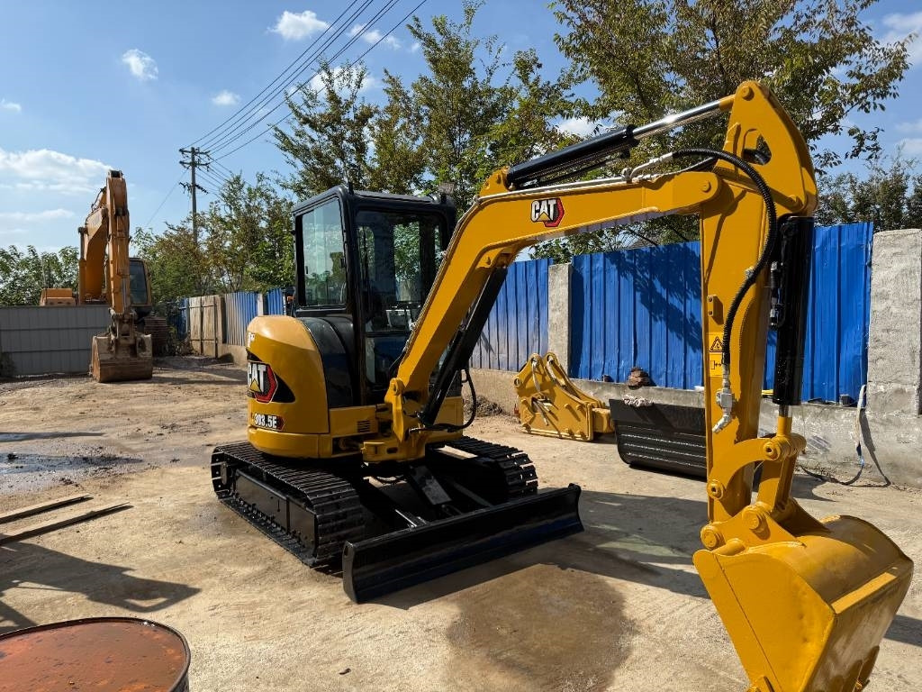 CAT 303.5E - Mini excavator: picture 5 CAT 303.5E - Mini excavator: picture 5
