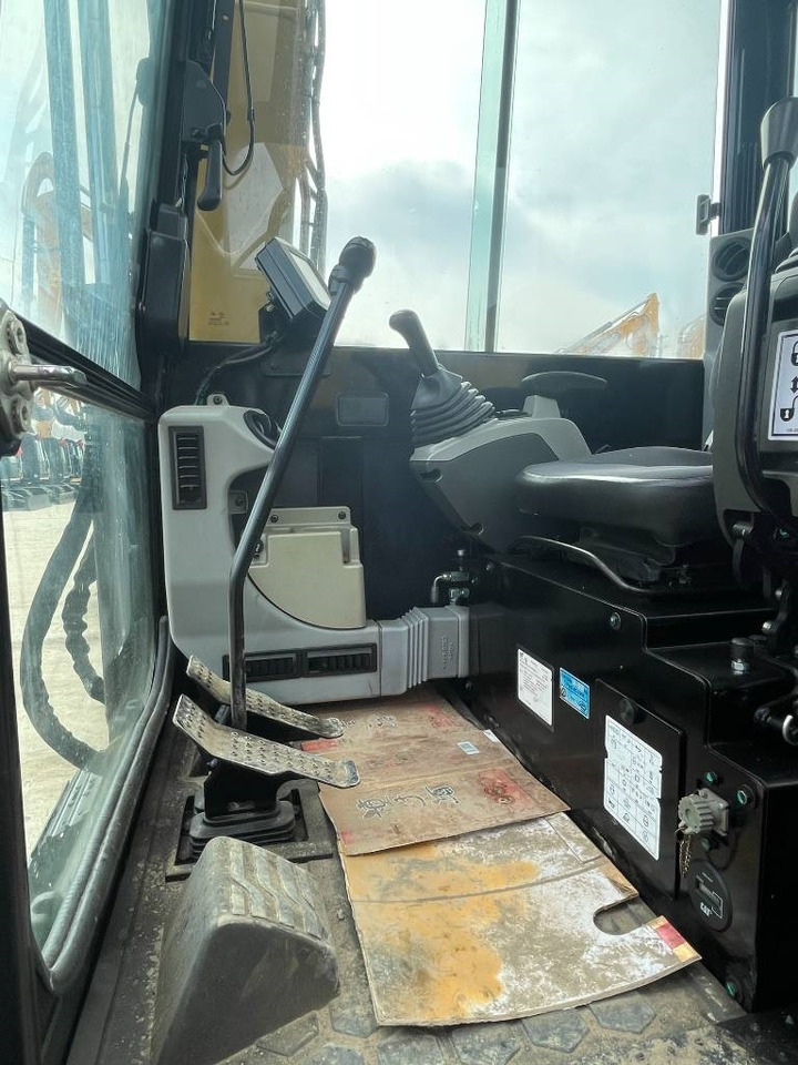 Mini excavator CAT 305.5E2: picture 6 Mini excavator CAT 305.5E2: picture 6