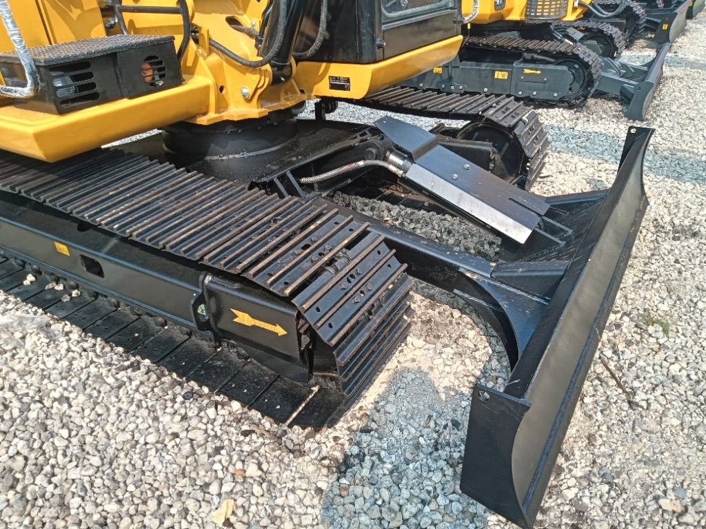 CAT 307E2 - Mini excavator: picture 3 CAT 307E2 - Mini excavator: picture 3
