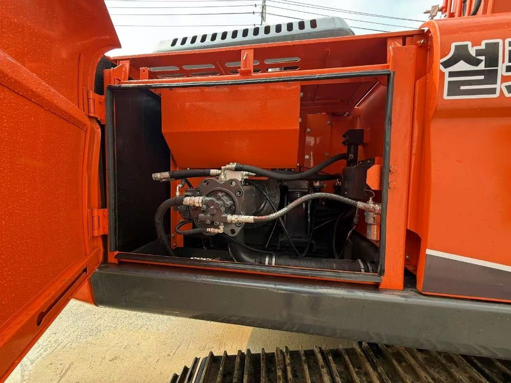 Doosan DX 225 LCA - Crawler excavator: picture 5 Doosan DX 225 LCA - Crawler excavator: picture 5