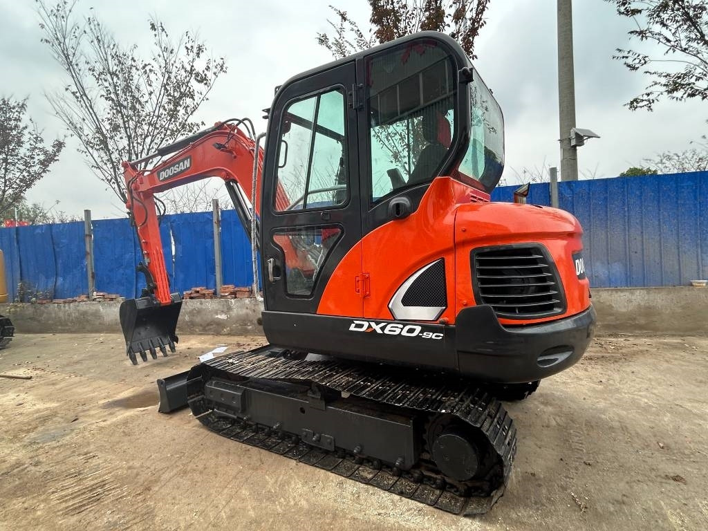 Doosan DX 60 - Mini excavator: picture 5 Doosan DX 60 - Mini excavator: picture 5