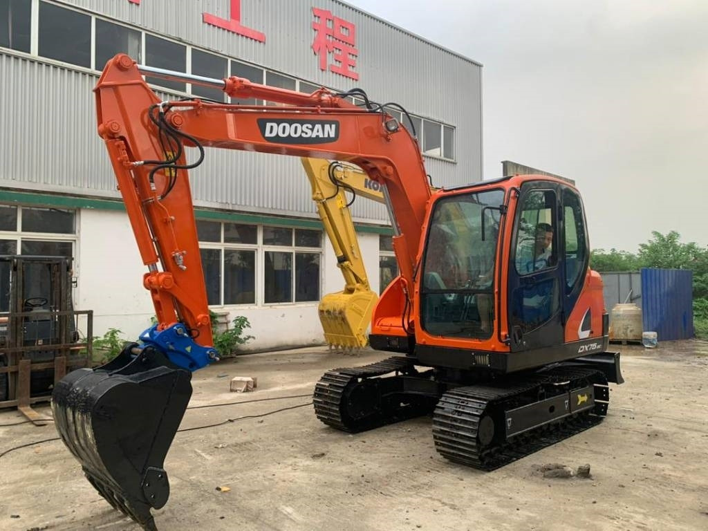 Doosan DX 75 - Mini excavator: picture 1 Doosan DX 75 - Mini excavator: picture 1