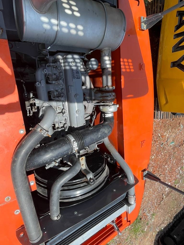 Hitachi ZX 200 - Crawler excavator: picture 4 Hitachi ZX 200 - Crawler excavator: picture 4