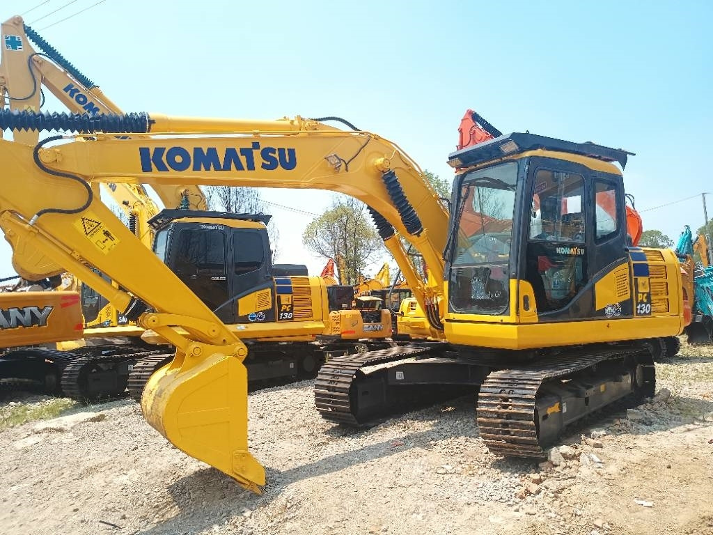 Komatsu PC 130 - Crawler excavator: picture 4 Komatsu PC 130 - Crawler excavator: picture 4