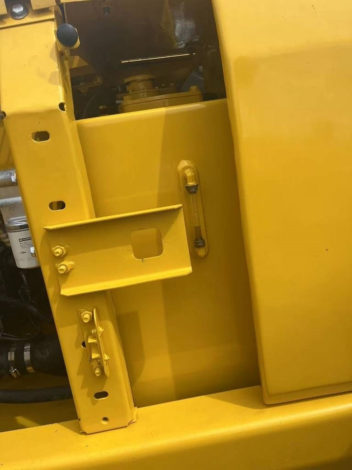 Mini excavator Komatsu PC 130 [ Copy ]: picture 16