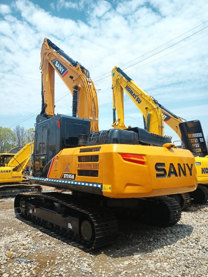 Sany 245 - Crawler excavator: picture 2 Sany 245 - Crawler excavator: picture 2
