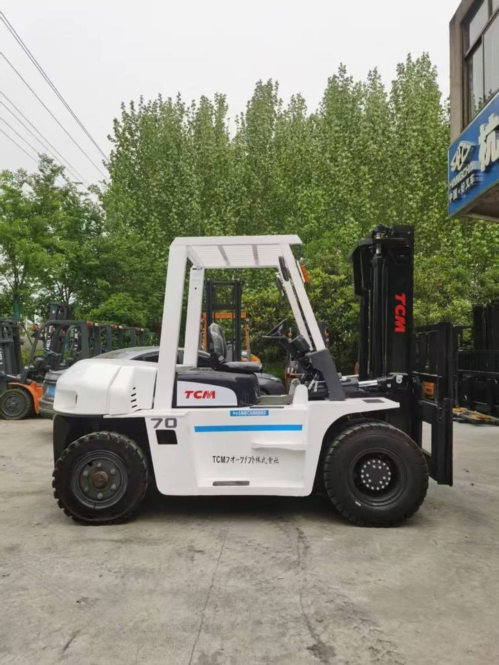 TCM FD 50 - Diesel forklift: picture 2 TCM FD 50 - Diesel forklift: picture 2