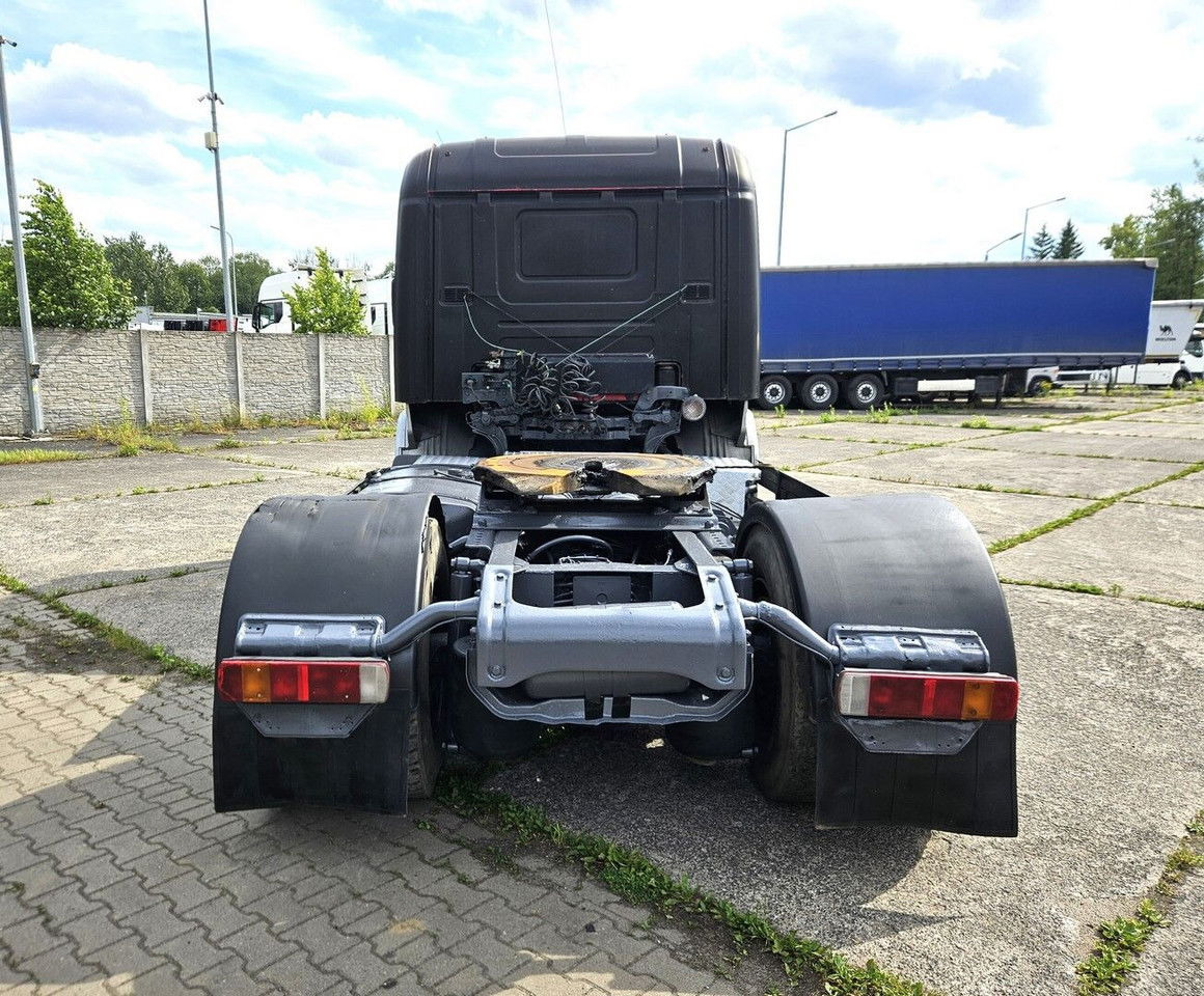 Scania 124 360, manual pump and injectors, manual gearbox - Tractor unit: picture 5 Scania 124 360, manual pump and injectors, manual gearbox - Tractor unit: picture 5