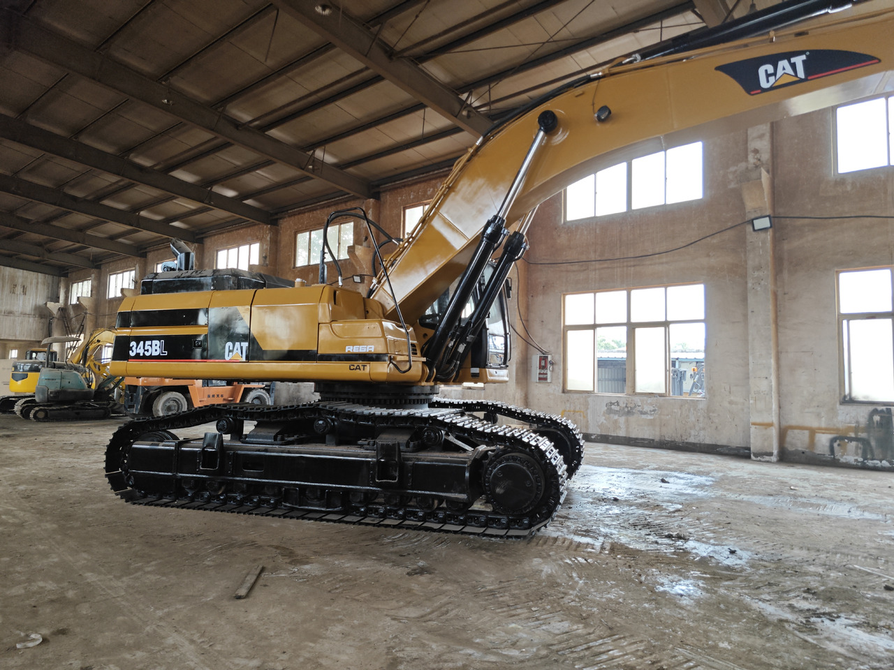 CATERPILLAR 345B Used cat 45ton excavator - Crawler excavator: picture 4 CATERPILLAR 345B Used cat 45ton excavator - Crawler excavator: picture 4