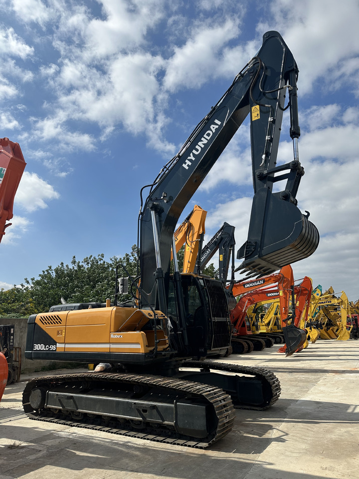 HYUNDAI R300LC-9S - Crawler excavator: picture 5 HYUNDAI R300LC-9S - Crawler excavator: picture 5