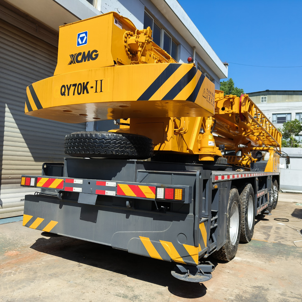 XCMG QY70K - Mobile crane: picture 2 XCMG QY70K - Mobile crane: picture 2