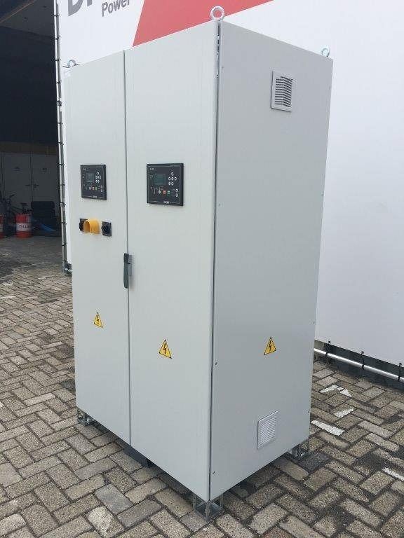 ABB Synchronization Panel - DPX-27550 - Construction equipment: picture 3 ABB Synchronization Panel - DPX-27550 - Construction equipment: picture 3