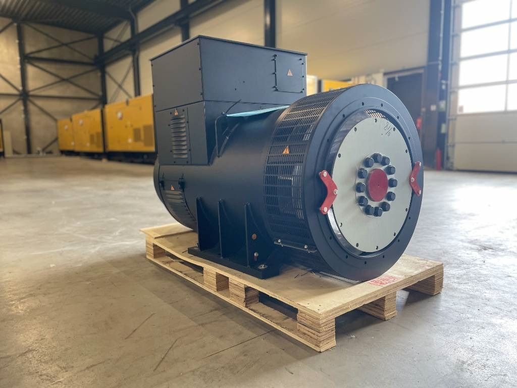 DPX CJ634B - 725 kVA Alternator - DPX-33914 - Generator set: picture 3 DPX CJ634B - 725 kVA Alternator - DPX-33914 - Generator set: picture 3