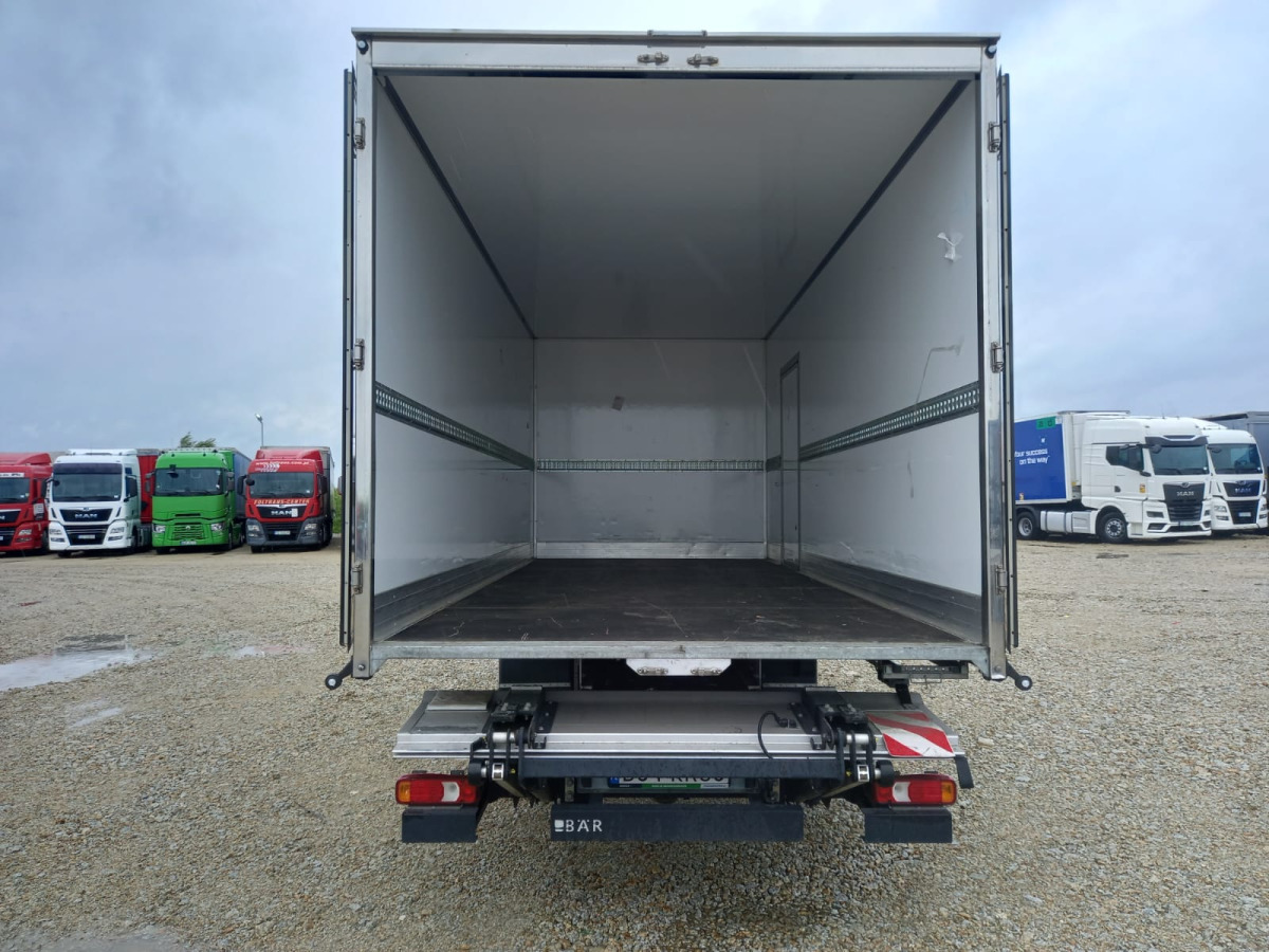 IVECO DAILY KONTENER Z WINDĄ - Box van: picture 4 IVECO DAILY KONTENER Z WINDĄ - Box van: picture 4