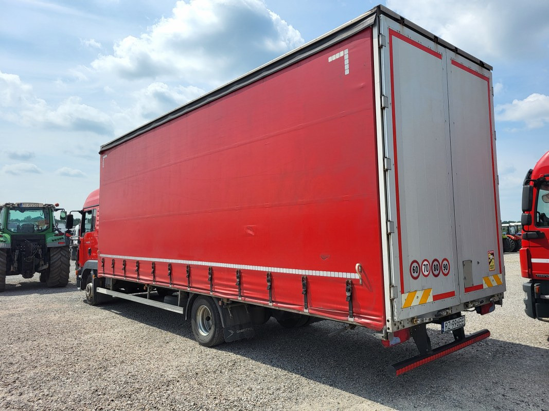 MAN TGL 12.220 SOLÓWKA - Curtainsider truck: picture 3 MAN TGL 12.220 SOLÓWKA - Curtainsider truck: picture 3