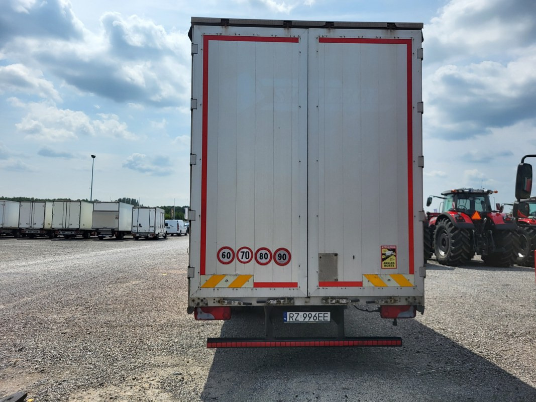 MAN TGL 12.220 SOLÓWKA - Curtainsider truck: picture 4 MAN TGL 12.220 SOLÓWKA - Curtainsider truck: picture 4