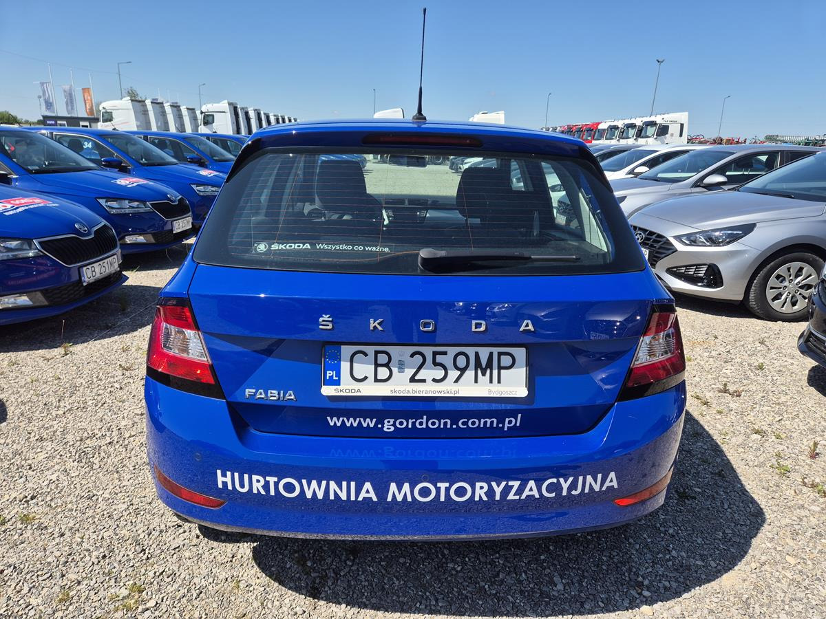 SKODA FABIA HATCHBACK - Hatchback: picture 5 SKODA FABIA HATCHBACK - Hatchback: picture 5