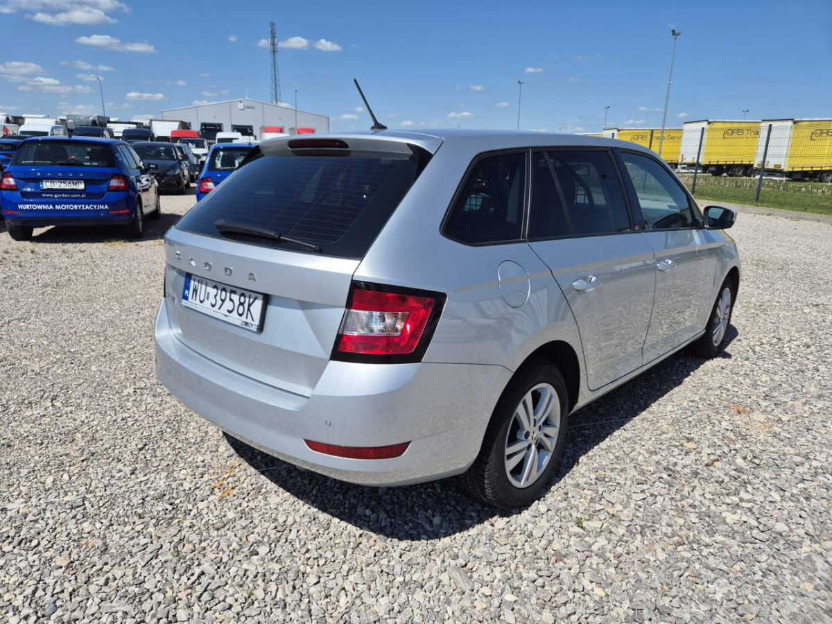 SKODA FABIA VAN+ HATCHBACK HOMOLOGACJA JAKO SAMOCHÓD CIĘŻAROWY - Hatchback: picture 4 SKODA FABIA VAN+ HATCHBACK HOMOLOGACJA JAKO SAMOCHÓD CIĘŻAROWY - Hatchback: picture 4
