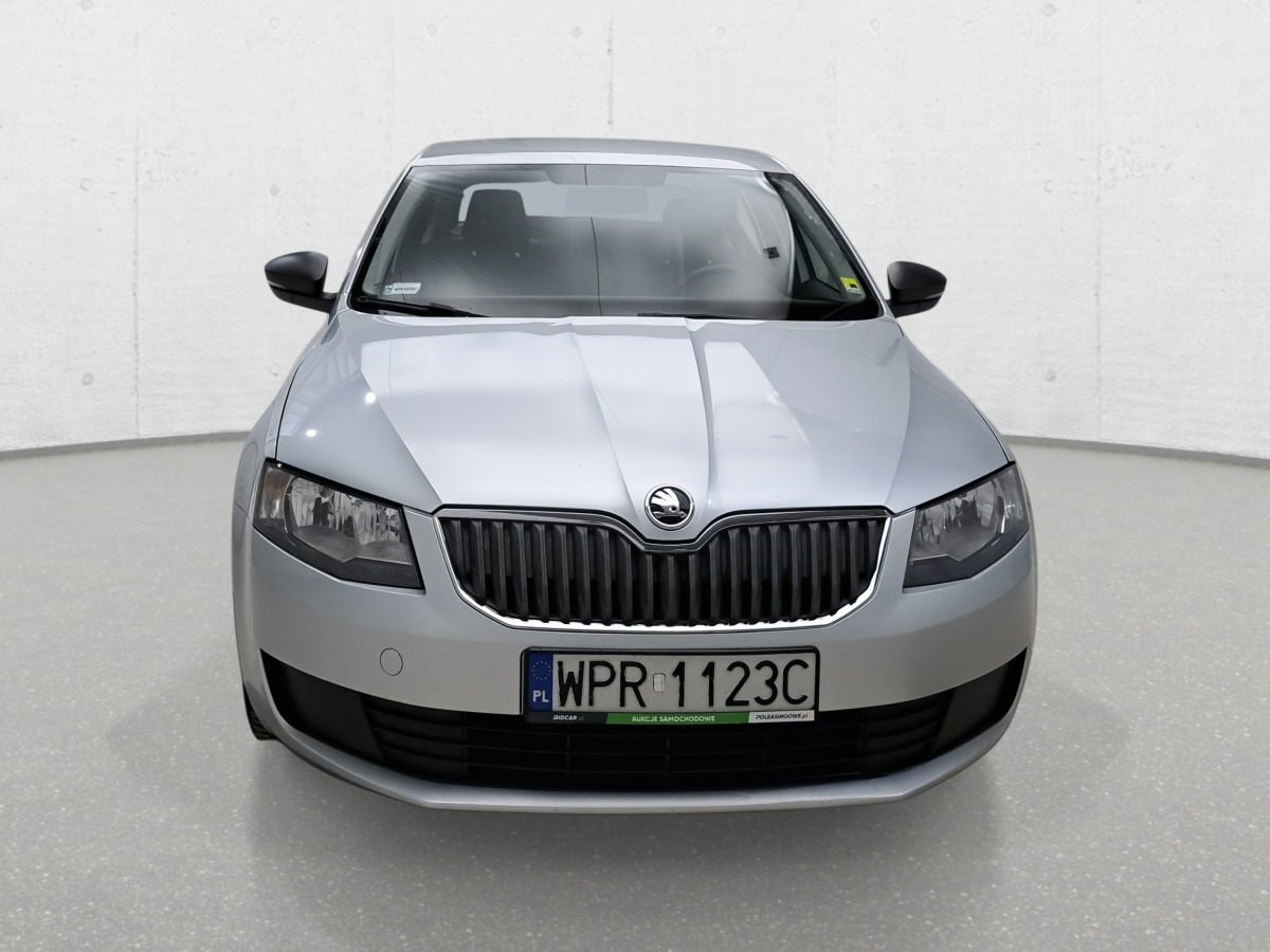 SKODA OCTAVIA HATCHBACK - Hatchback: picture 3 SKODA OCTAVIA HATCHBACK - Hatchback: picture 3