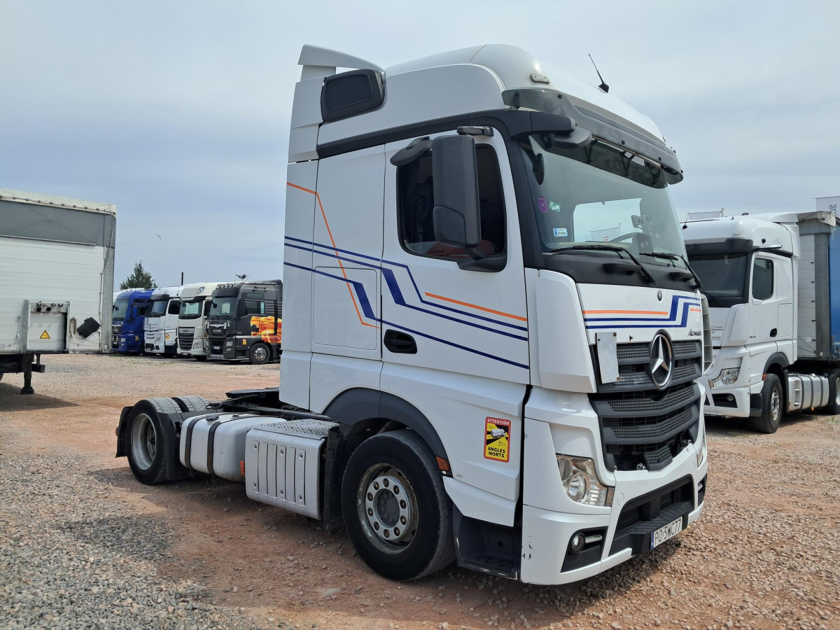 MERCEDES BENZ ACTROS CIĄGNIK SIODŁOWY - Tractor unit: picture 1 MERCEDES BENZ ACTROS CIĄGNIK SIODŁOWY - Tractor unit: picture 1