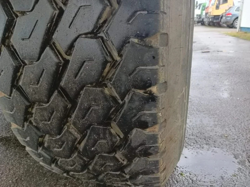 Tipper semi-trailer Fruehauf 2 Axle Steel Tipper , Spring Suspension , Drum Brakes: picture 11