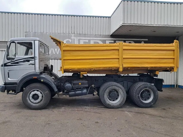Mercedes-Benz 2628 , V8 , 6x4 , 3 Way Tipper, ZF Manual , Spring Suspension - Tipper: picture 2 Mercedes-Benz 2628 , V8 , 6x4 , 3 Way Tipper, ZF Manual , Spring Suspension - Tipper: picture 2