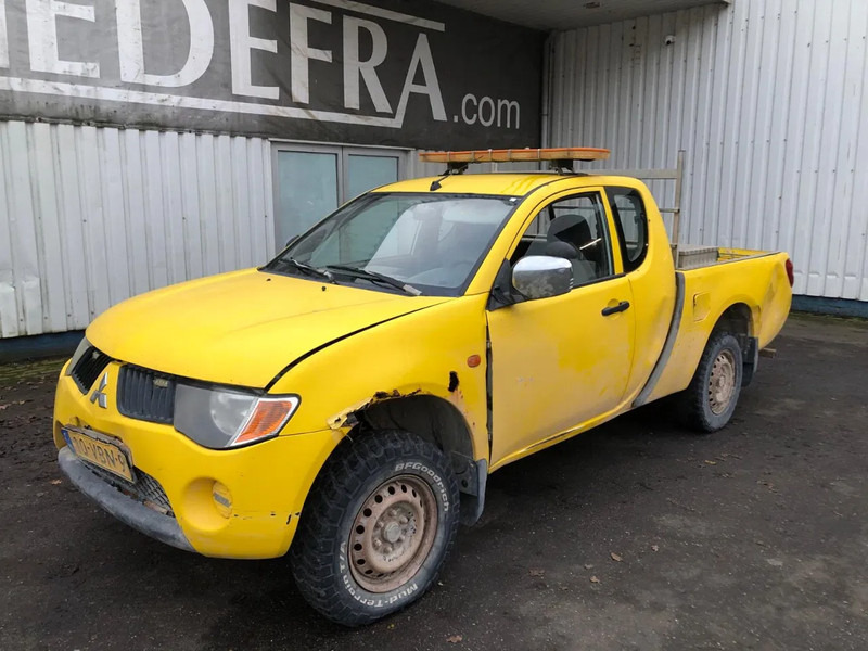 Mitsubishi L200 , 4x4 , 2.5 Di-D , Club cab - Car: picture 1 Mitsubishi L200 , 4x4 , 2.5 Di-D , Club cab - Car: picture 1