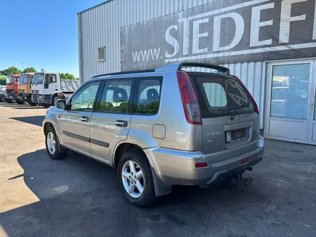 Nissan X-Trail 2.2 DCi , 4x4 , Airco , Export - SUV: picture 5 Nissan X-Trail 2.2 DCi , 4x4 , Airco , Export - SUV: picture 5