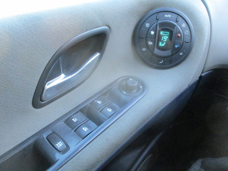 Car Renault Espace 2.0 16V , Airco: picture 15