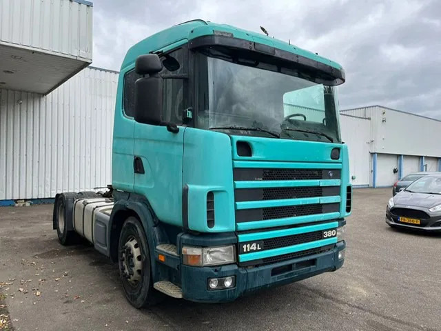 Scania R 114 L 380 , Manual Gearbox , Airco - Tractor unit: picture 4 Scania R 114 L 380 , Manual Gearbox , Airco - Tractor unit: picture 4